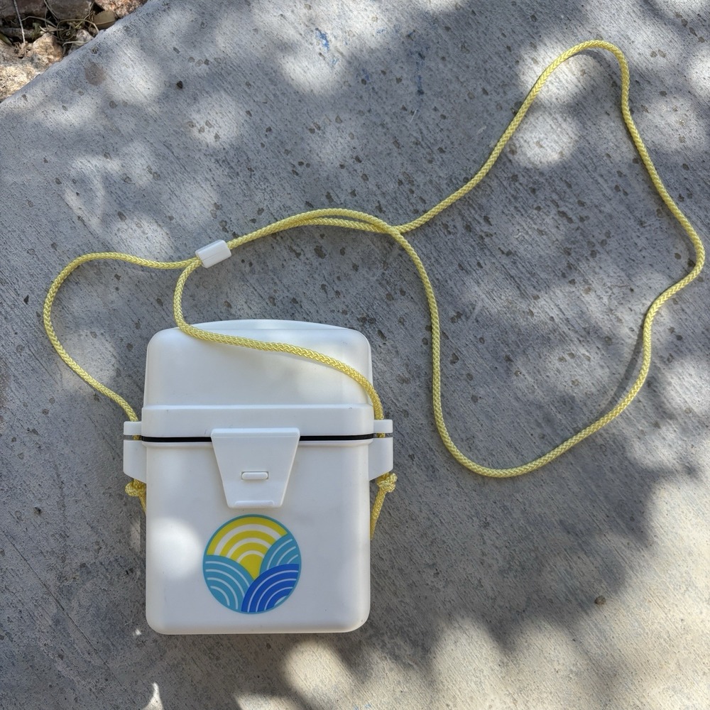 Vintage Avon Gift Collection SUN'N FUN SPORTS WATERPROOF CADDY  NEW in BOX